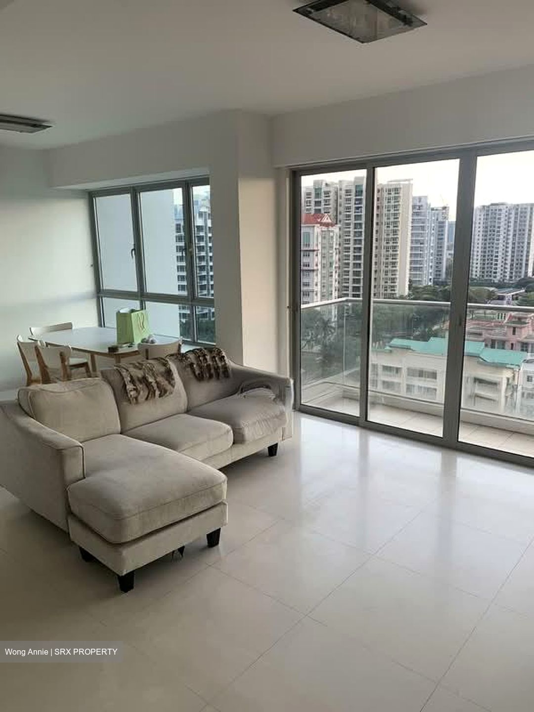 Esta Ruby (D14), Apartment #542230761